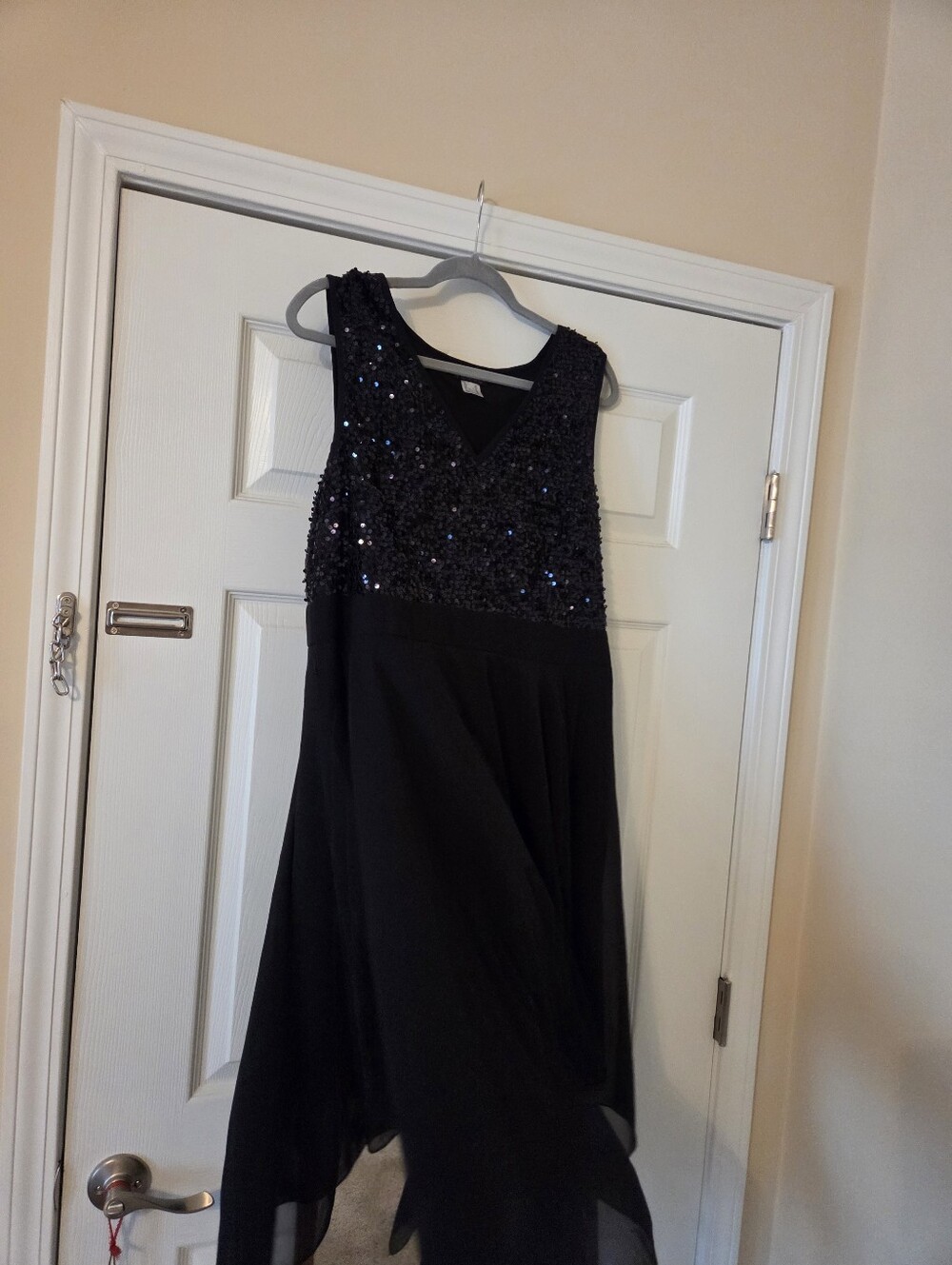 Venus Bundle Of 2 Cocktail Dresses - Picture 4 of 13